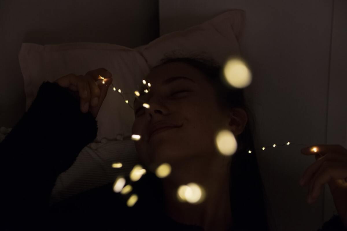 The Science Behind Lucid Dreaming: Achieving Mental Clarity in Sleep