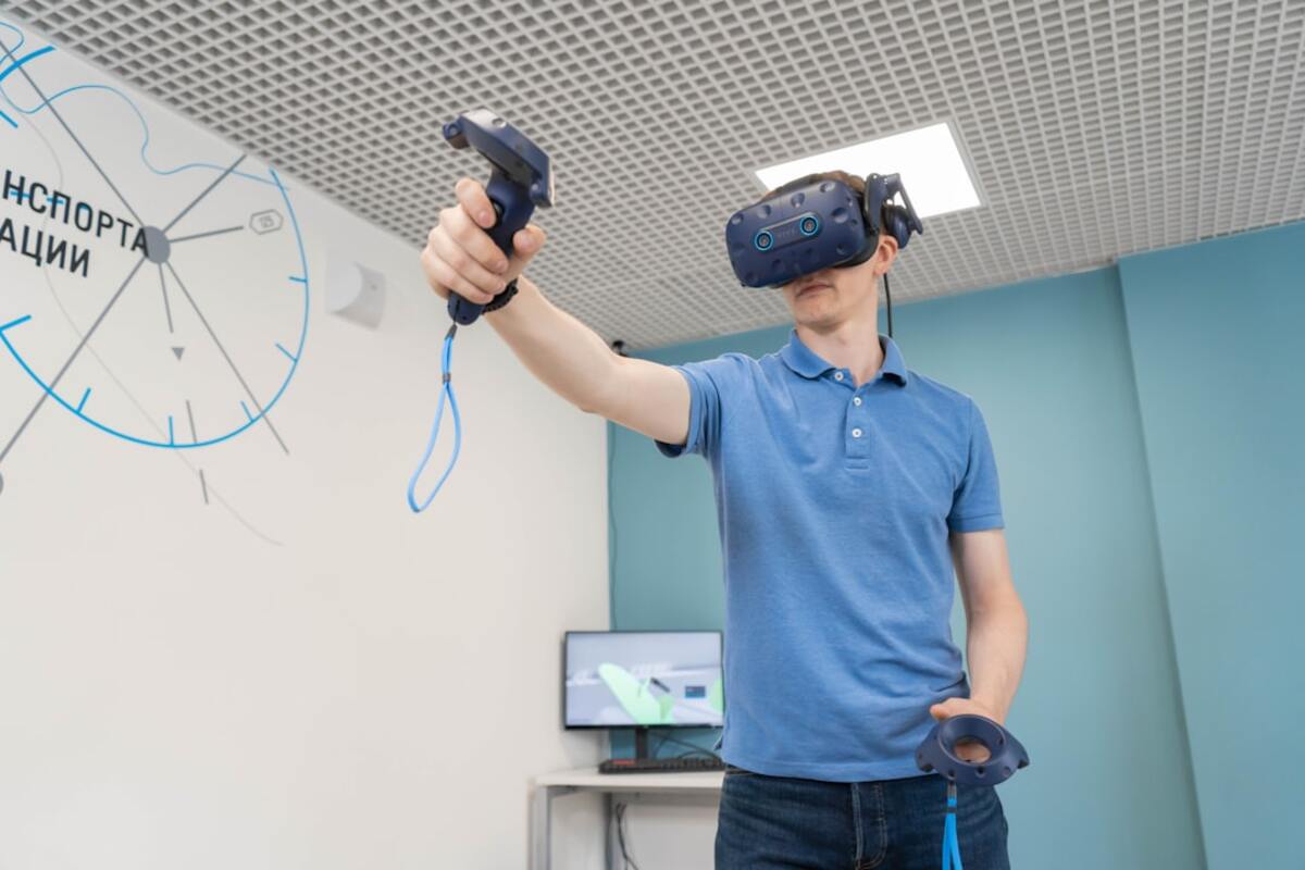 The Untapped Potential of Virtual Reality for Professional Growth
